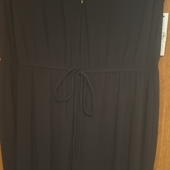 Jumpsuit with pockets - Picture 3 of 5